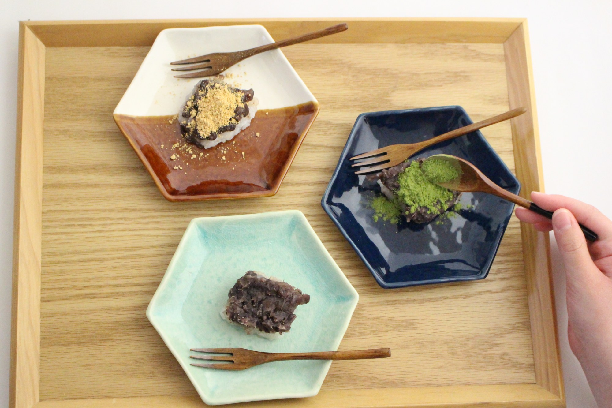スプーンで食べるおはぎ抹茶アレンジ